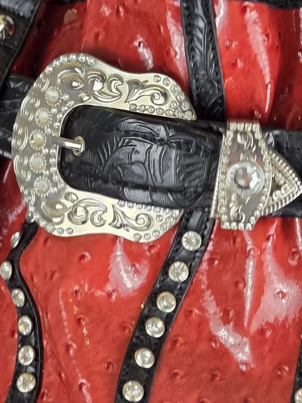 Cowgirl Trendy Western Faux Leather Rhinstone Buckle Textured Shoulder Bag NWOT - Picture 3 of 10